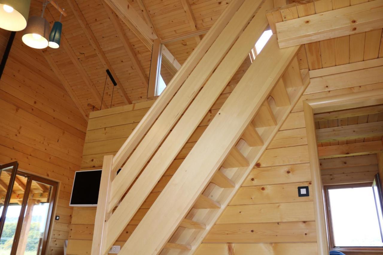 V'S Place - Wooden House With Heated Pool And Outdoor Sauna Otocac Exterior photo